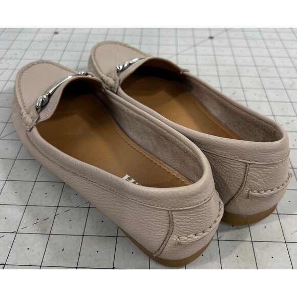 Coach Women’s Pebbled Leather Loafers With Silver Chain Detail Size 9 Beige - Picture 7 of 8